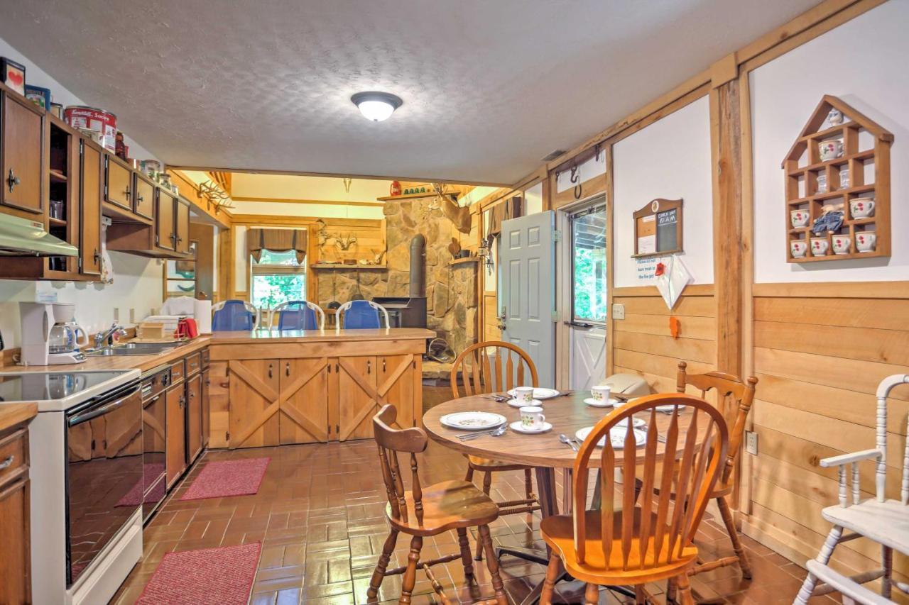 Rustic Taswell Cabin Grill And Walk To Patoka Lake! מראה חיצוני תמונה